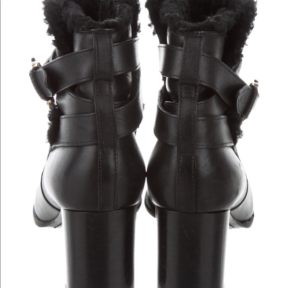 BURBERRY black leather booties 🔥🔥🔥 - Picture 8 of 13